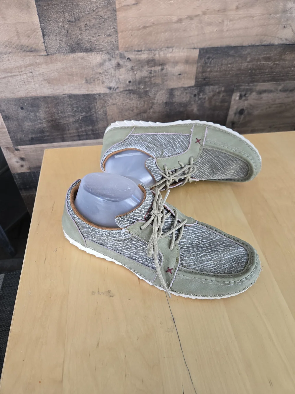 Twisted X Shoes Zero X Men's 8 M Eco Friendly Casual Fashion Sneakers Aloe